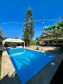 Madie's Place Guest House - Image 2
