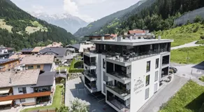 Alpiner Glam Penthouse in der Residenz Silvretta, inkl Silvretta Card Premium - Image 4