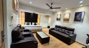 HOTEL TOUCHWOOD - Image 3