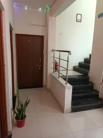 Pride Hotel - Image 5