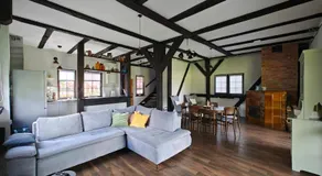 Stay At This Magnificent 100 Year Old Barn - Image 3
