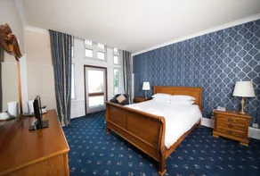 Royal Marine Hotel - Image 5