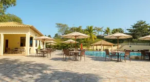 Flat com Piscinas Termais e Área de Lazer Completa - Image 5