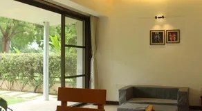 BK's Villa Golf - By the 7th Hole - Image 3