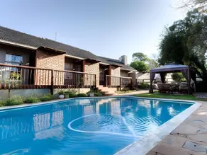 The Wild Peach - Menlyn - Image 2