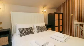 The Coach House - Image 2