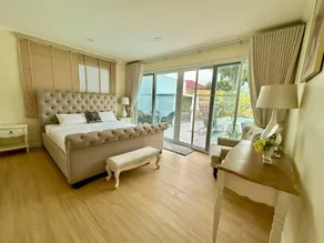 5 Bedrooms Villa 5 min walk to Bangtao beach - Image 2