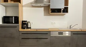 Apart Larcher - Image 3