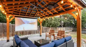 Stylish House with Hot Tub, Fire Pit Pool table near Denver - Image 4