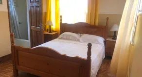 Nat’s place - Image 2