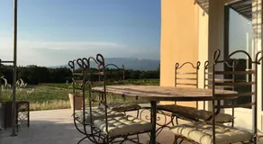 Entre Vignes et Collines - Image 5