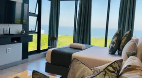Umhlanga Ridge Sea View Studio Apartment - Image 2