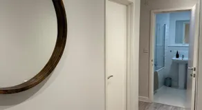 Stylish 2 bed Apartment, Rainham - Private Parking - Image 5