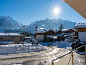 Quaint Chalet in Piesendorf With Balcony - Image 3