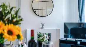 Great 3-Bed Home by 53 Degrees Property, Perfect for Work & Contractors - Image 3