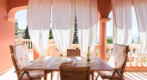 LU&CIA VILLA CANDADO - Image 3