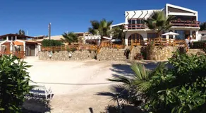 Hotel & Cabañas El Mirador Caldera - Image 5