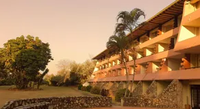 Piggs Peak Hotel - Image 3
