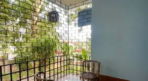 Urban Villa - Image 3