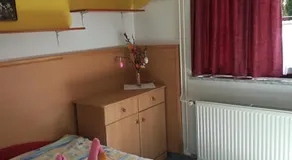 Apartments & Rooms Stare - Image 2
