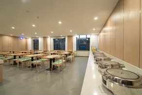 Wassim Hotel (Shigatse Tashilhunpo Monastery Zanglong Plaza) - Image 3