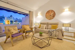 weforyou Ola Puerto Marina Apartment - Image 3