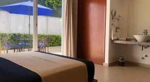 Hotel Roma - Image 2