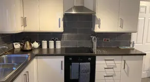 Modern 2 Bedroom Ground Floor Apartment with Parking Ripon City Centre - Image 4