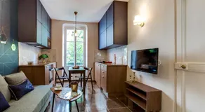 CASA NISSARTE - Central near Train station - PARKING - confort & cosy- AC - Image 2