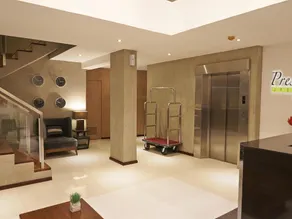 Prestigio Hotel Apartments - Image 2