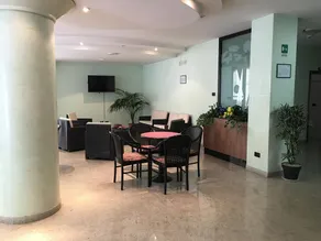 Hotel Como - Image 5