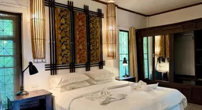 The Green Palm - Image 2