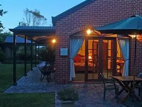 Port Willunga Cottages - Image 3