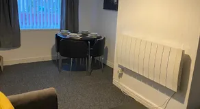 Flat in Clayton Manchester - Image 2