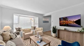 Stylish Apartments in Mission Hills with Outdoor Space - Image 5