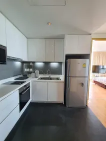 Luxury 1BR Condo near Thong Lo BTS, pet friendly - Image 3