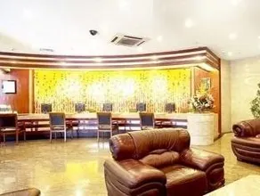 Chongqing River Romance Hotel - Image 3