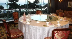 Qingdao Oceanwide Elite Hotel - Image 4
