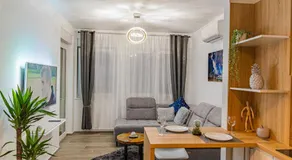 Jacuzzi - Flexible SelfCheckIns 20 - Zagreb - Luxury - Garage - Smart - Brand New - Apartments Repinc - Image 2