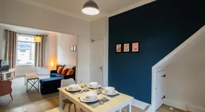 Charming House - Perfect For Long Stays - Image 5