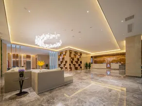 Lavande Hotel Xingping Maweiyi Aviation Plaza - Image 3
