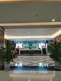 Towo Holiday Hotel (Fengjie International Trade City Branch) - Image 4