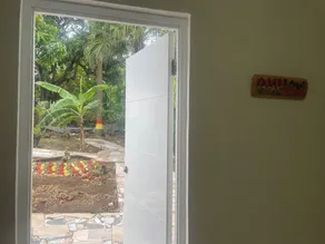Inez Roots Hostel - Image 3