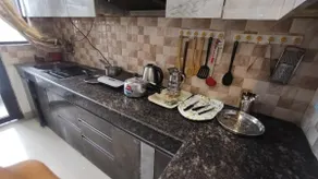BnBBuddy 3 BHK Elegant Apartment in Lucknow - Image 5
