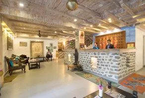 Glacier Hotel & Spa - Image 3