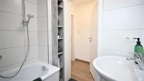 Private Apartment ✓ with washing machine - Image 4
