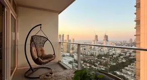 Mamad - Free Parking - Pool & Gym - Luxury 2BR in Tel Aviv with Saffe Room In Unit And Balcony - Prime location - Image 2