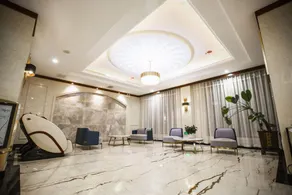 McLaren Business Hotel - Image 4