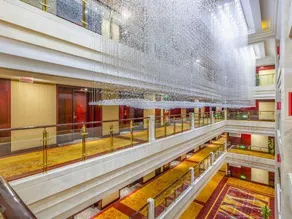 Hong Qi Qu Holiday Hotel - Image 3