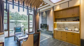 Dengfeng Zhongzhou Huading Hotel - Image 3